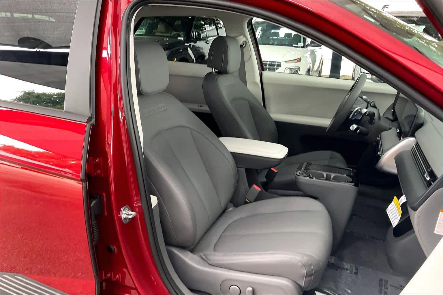 Certified 2026 Hyundai Ioniq 5 SEL RWD image 8