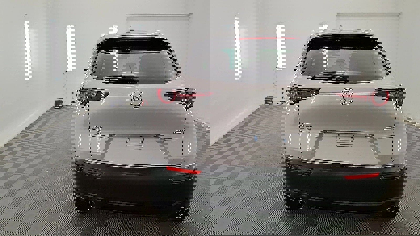 Used 2024 MAZDA CX-30 AWD 2.5 S w/ Premium Package image 3