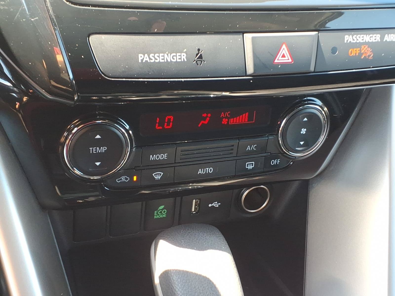 Used 2022 Mitsubishi Eclipse Cross ES AWD/4WD image 19