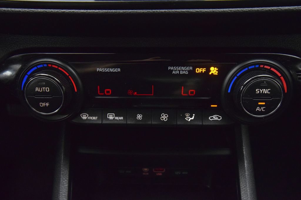 Used 2019 Kia Forte LXS FWD image 32