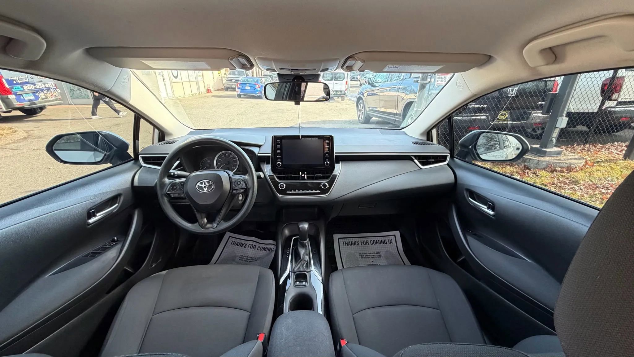 Used 2020 Toyota Corolla LE FWD image 21