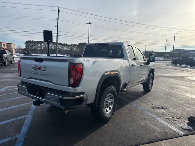 Used 2022 GMC Sierra 2500 Pro w/ Convenience Package image 3