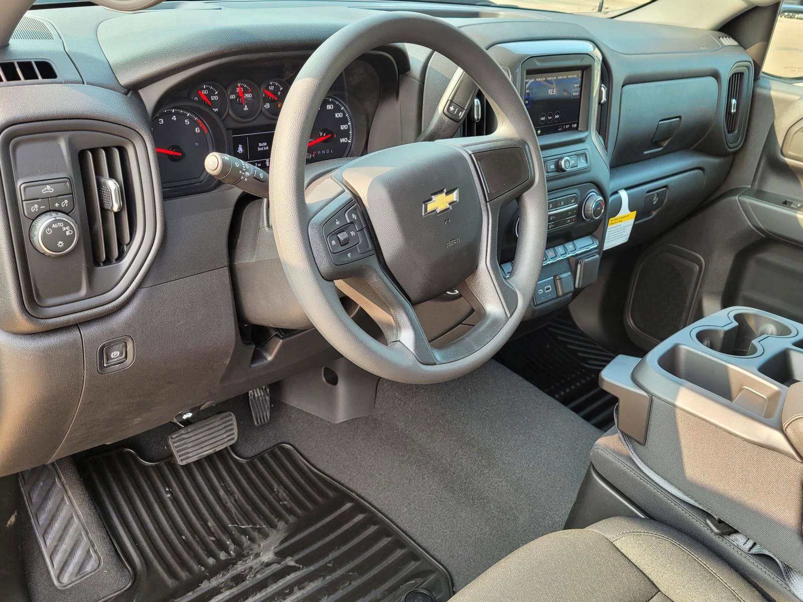 New 2026 Chevrolet Silverado 1500 Custom RWD image 15