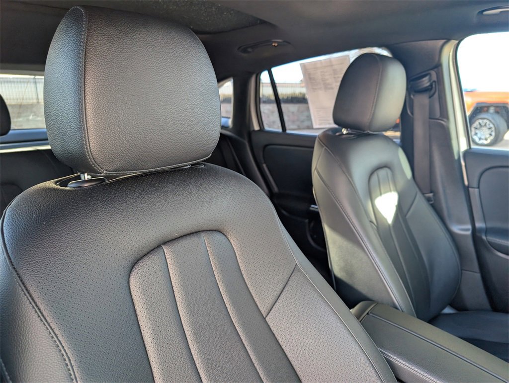 Used 2022 Mercedes-Benz GLA 250 4MATIC image 22