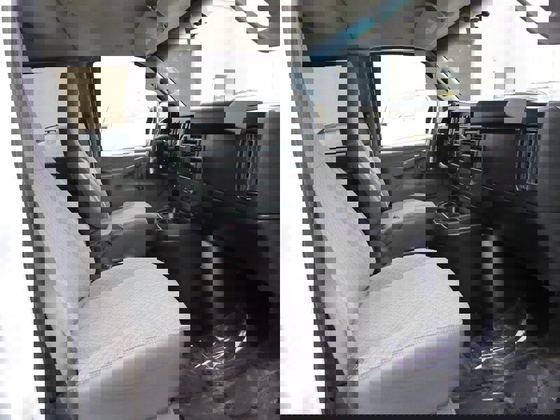 Used 2017 Chevrolet Express 2500 LT w/ LT Preferred Equipment Group image 20