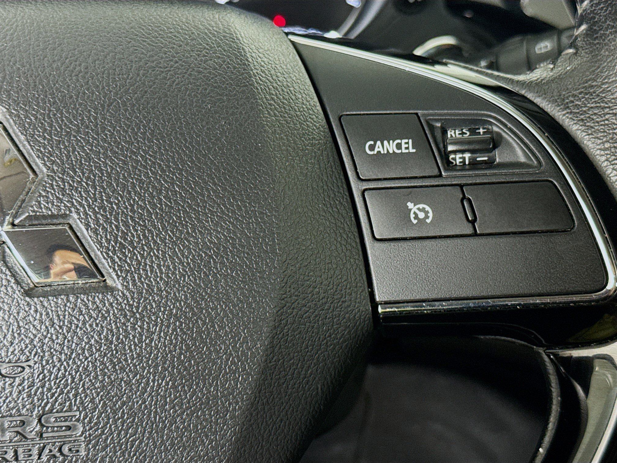Used 2019 Mitsubishi Outlander SEL AWD/4WD image 13