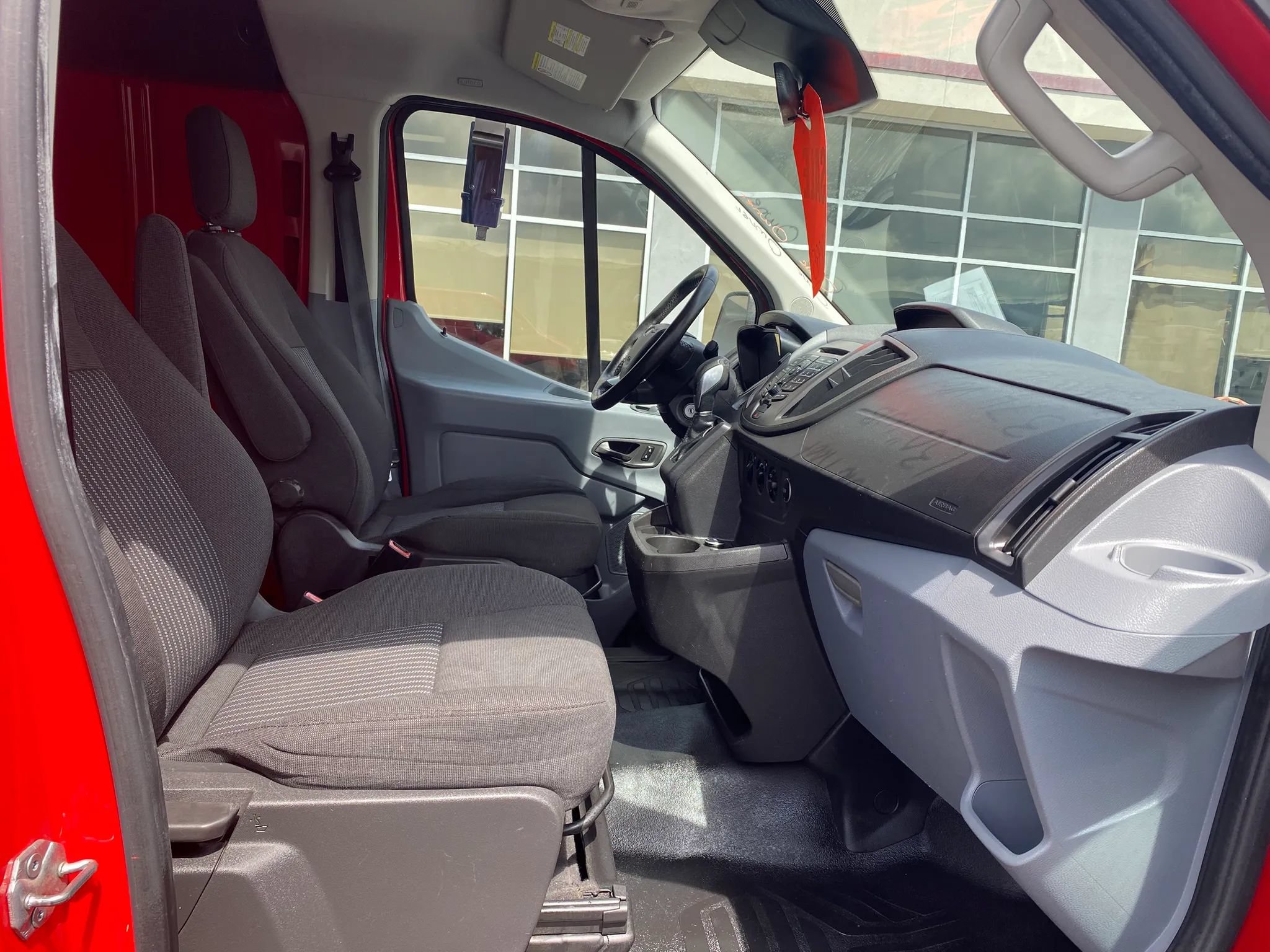Used 2016 Ford Transit 150 130 Low Roof RWD image 21