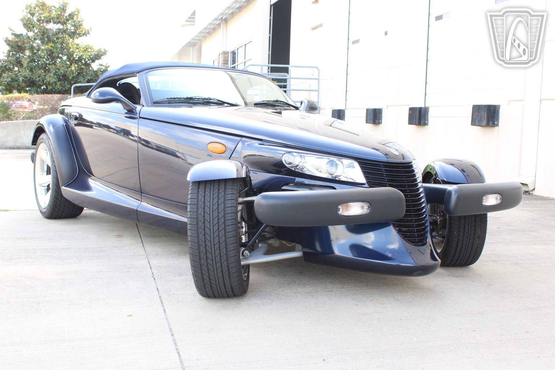 Used 2001 Chrysler Prowler RWD image 31