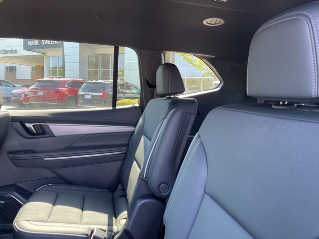 New 2026 Buick Enclave Preferred w/ Power Package image 16