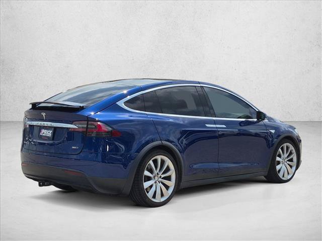 Used 2016 Tesla Model X 90D AWD/4WD image 5