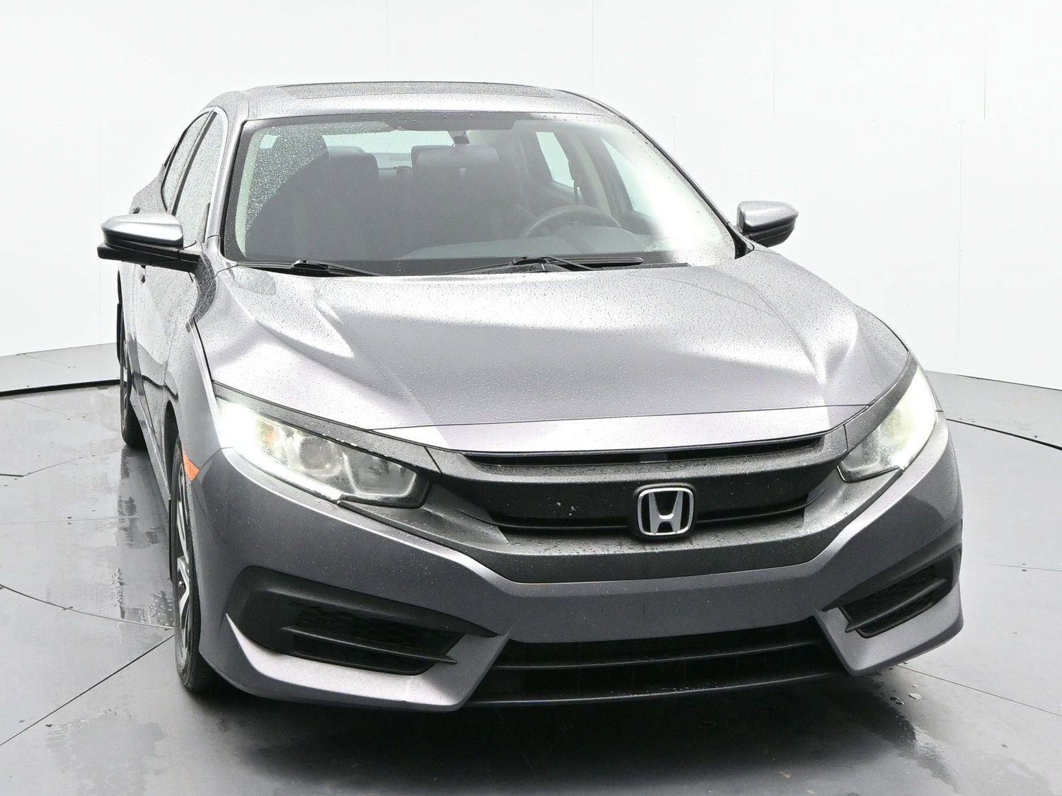 Used 2016 Honda Civic EX image 2