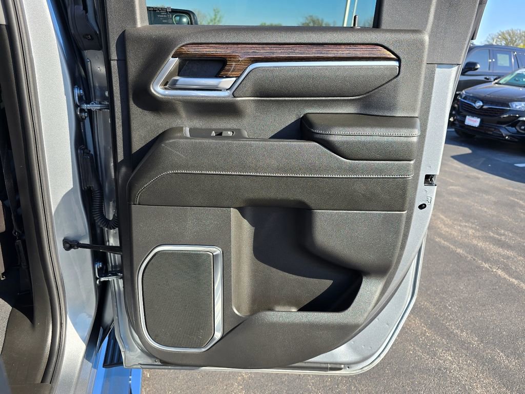 Used 2024 GMC Sierra 2500 SLE w/ SLE Value Package; image 30