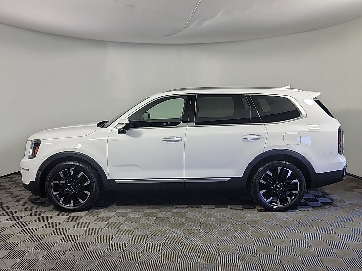 Used 2023 Kia Telluride SX Prestige AWD/4WD image 11