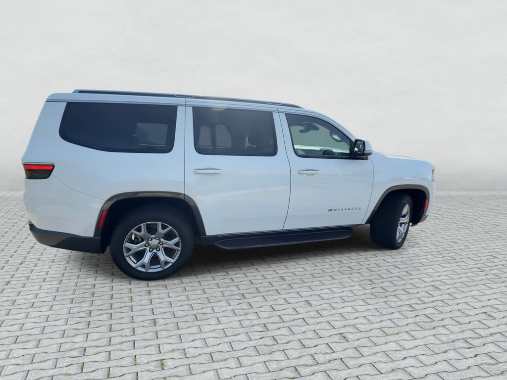 Used 2022 Jeep Wagoneer Series II AWD/4WD image 9