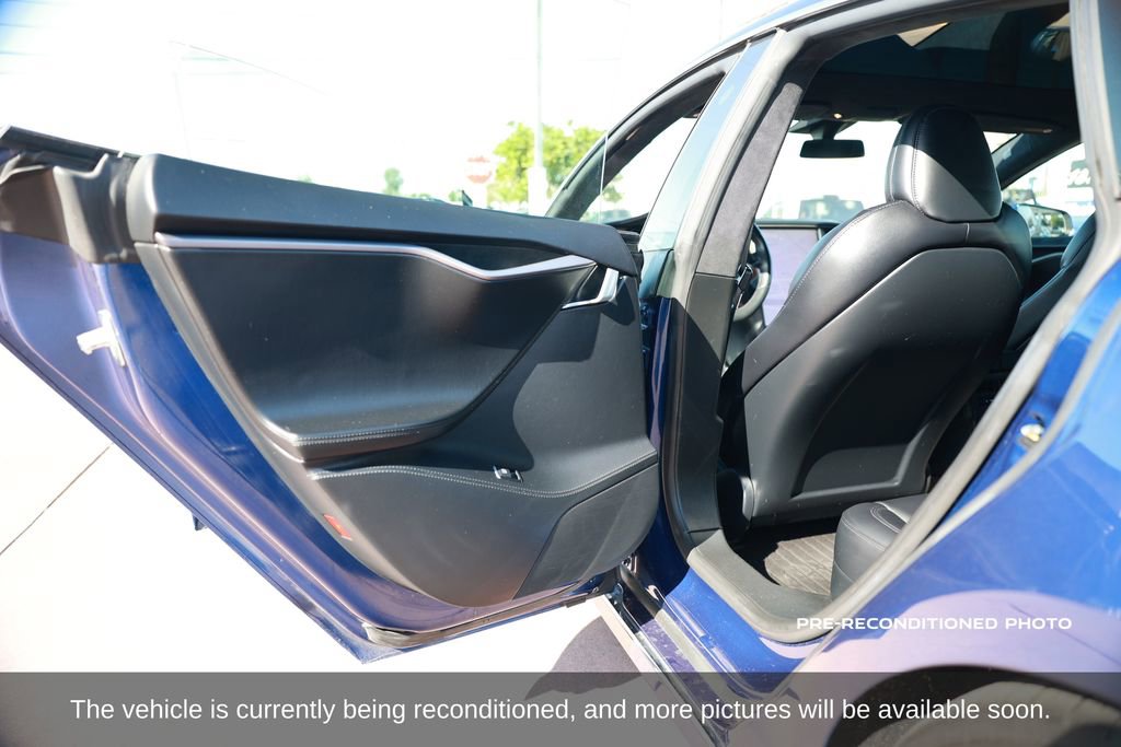 Used 2020 Tesla Model S Long Range Plus image 33