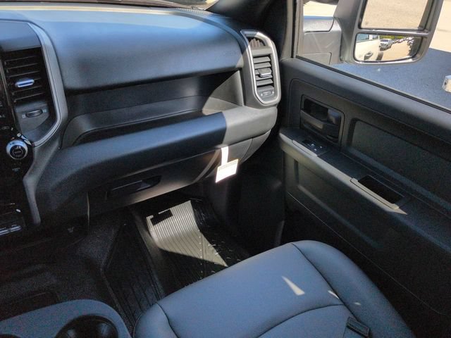 New 2026 RAM 3500 Tradesman AWD/4WD image 15