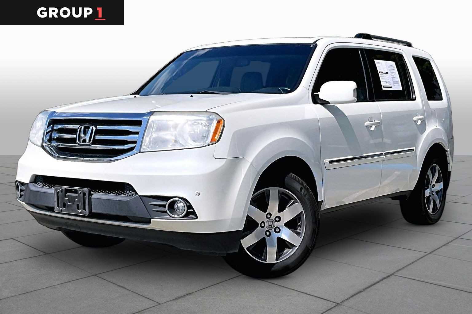 Used 2012 Honda Pilot Touring image 1