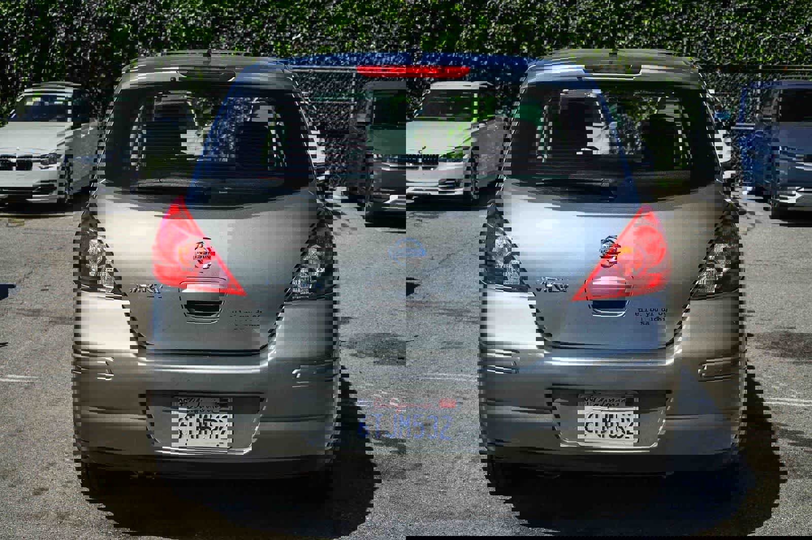 Used 2012 Nissan Versa 1.8 S w/ Plus Pkg image 5