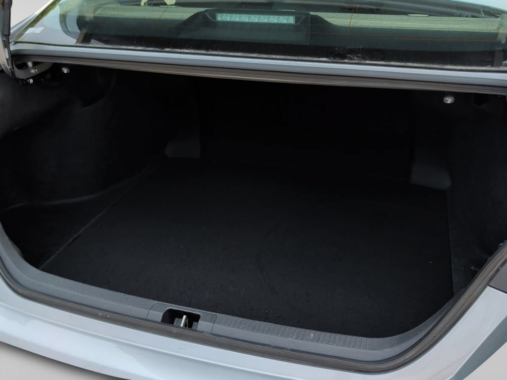 Used 2026 Toyota Camry LE FWD image 38