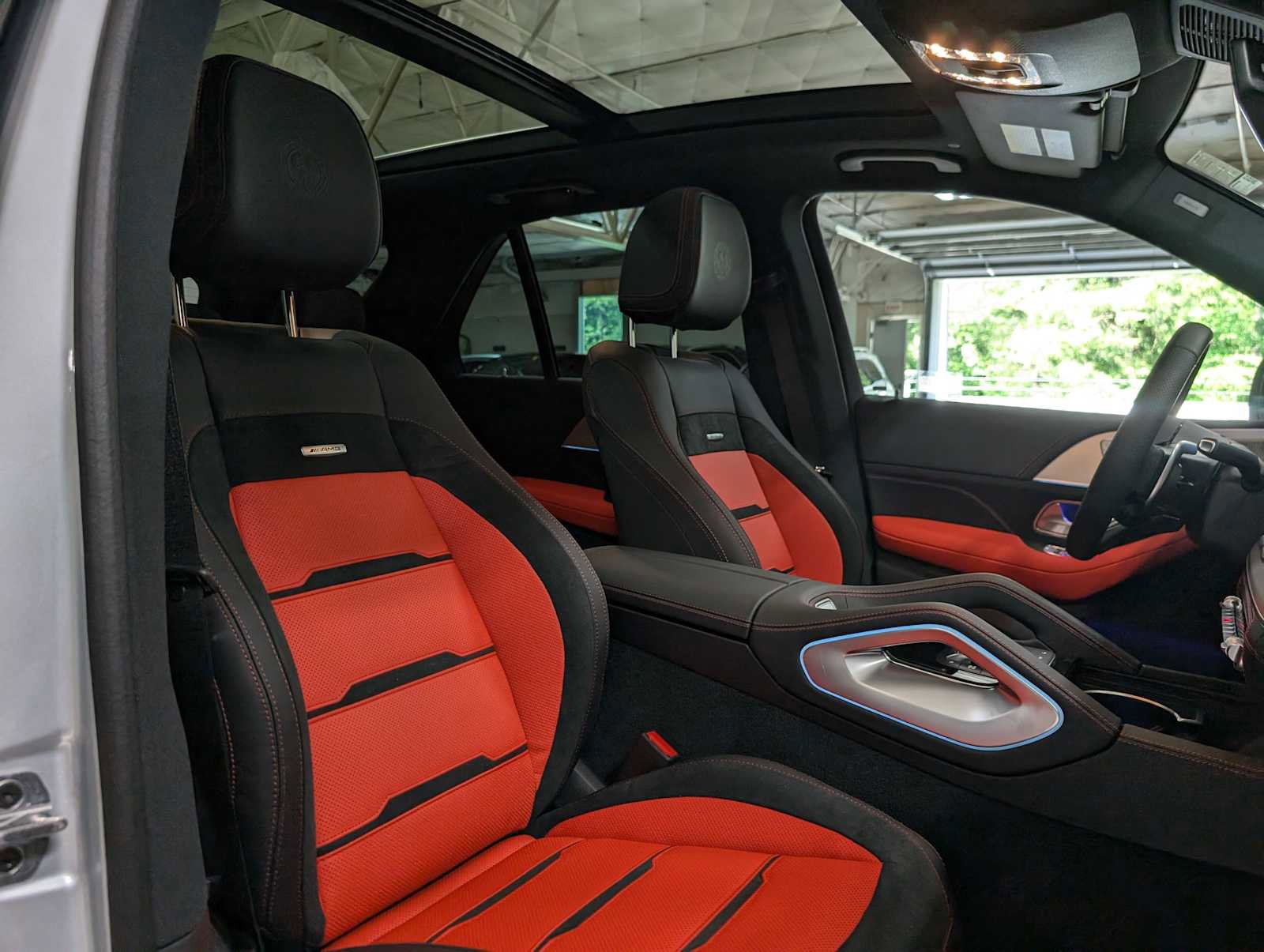 New 2025 Mercedes-Benz GLE 53 AMG 4MATIC image 13