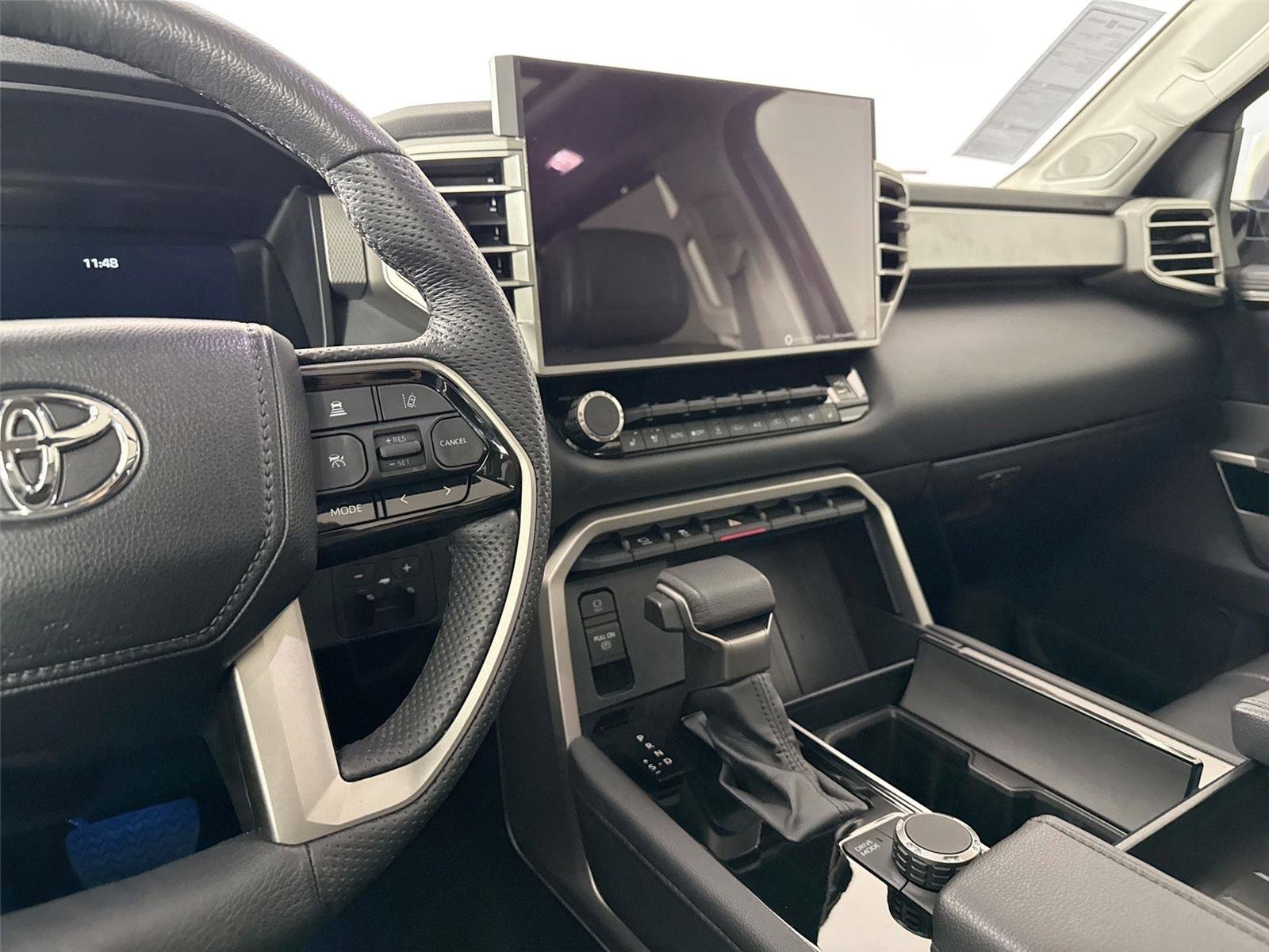 Certified 2024 Toyota Sequoia Limited image 36