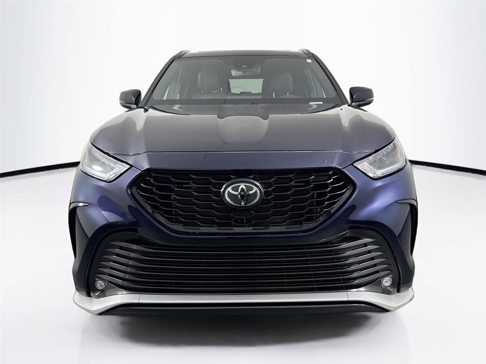 Certified 2025 Toyota Highlander XSE AWD/4WD image 9