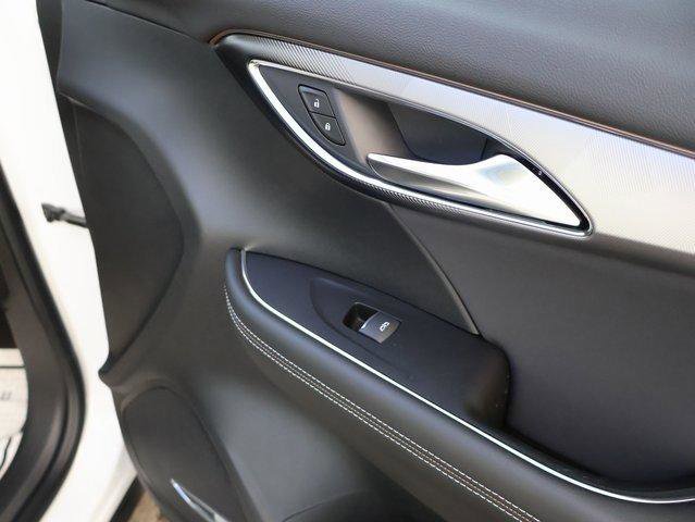 New 2025 Buick Envision Sport Touring image 9