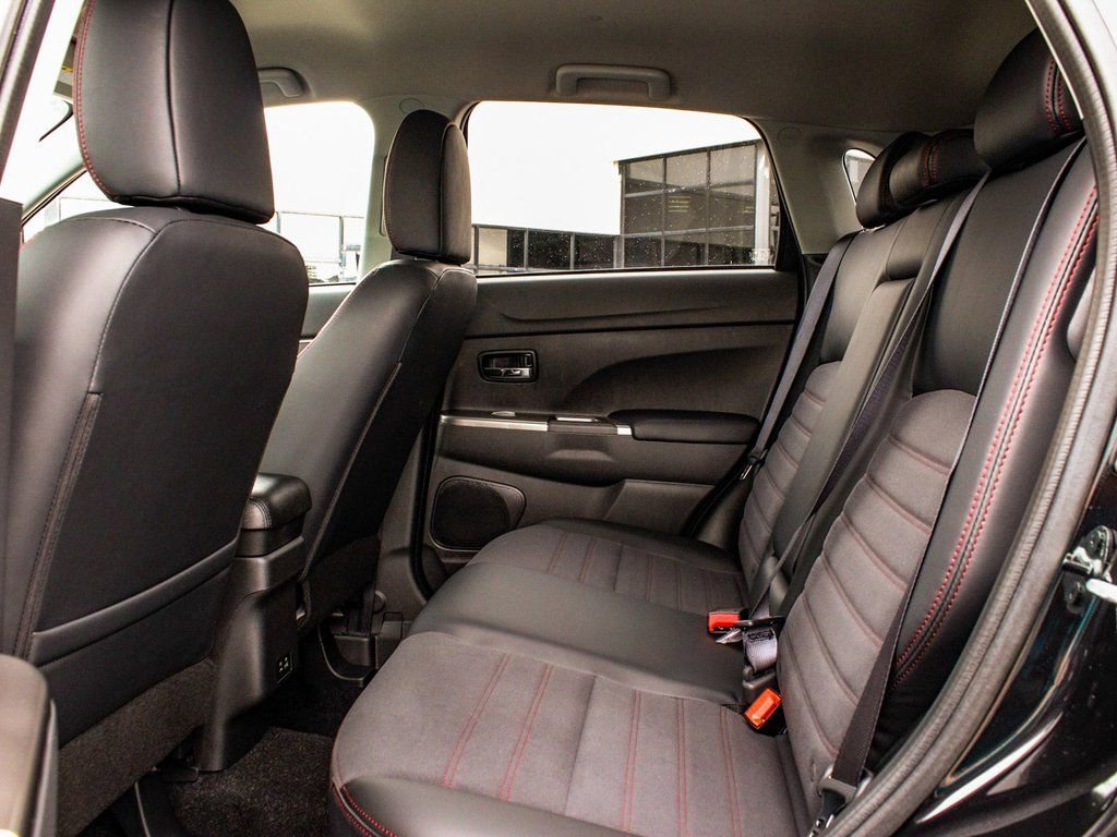 New 2024 Mitsubishi Outlander Sport SE AWD/4WD image 33