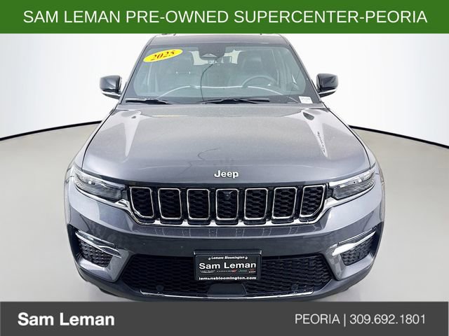 Used 2025 Jeep Grand Cherokee Limited w/ Luxury Tech Group II AWD/4WD image 2