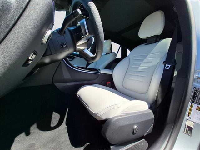 New 2026 Mercedes-Benz GLC 350e 4MATIC image 4