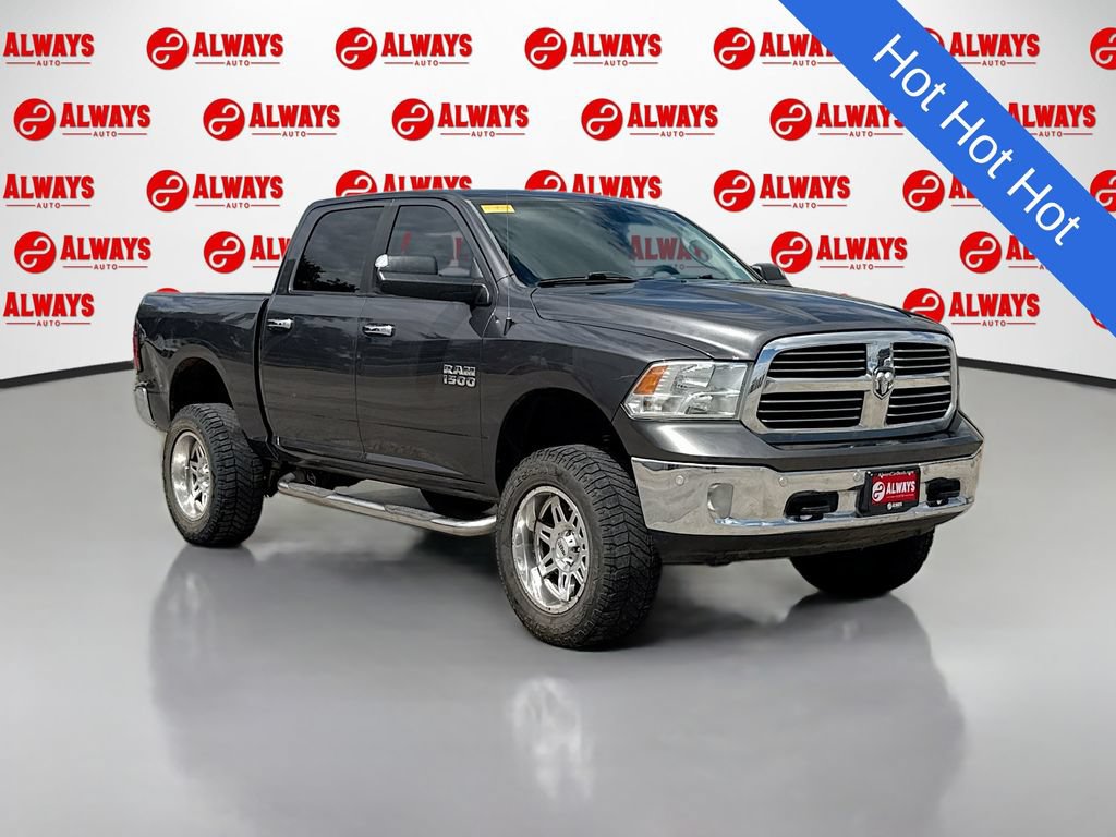 Used 2016 RAM 1500 Lone Star AWD/4WD image 3