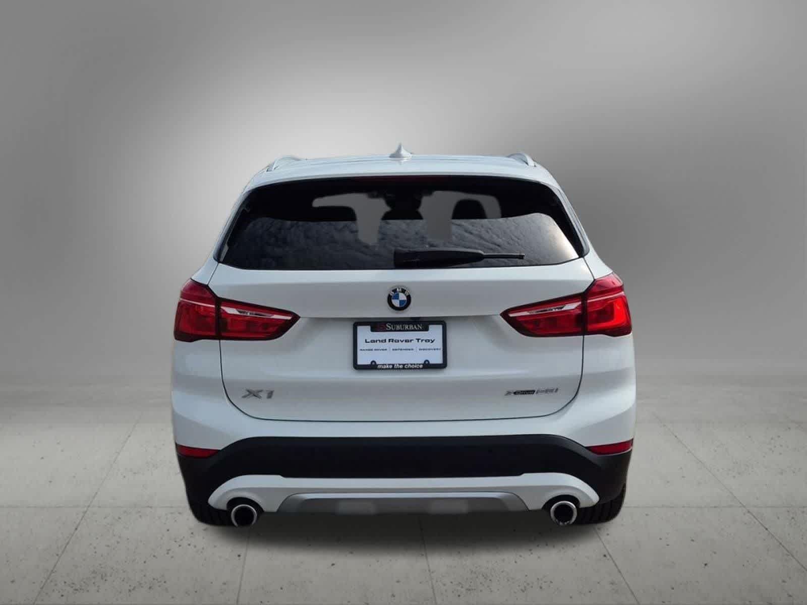 Used 2021 BMW X1 xDrive28i w/ Convenience Package AWD/4WD image 5