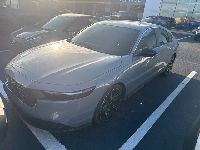 Used 2025 Honda Accord Sport