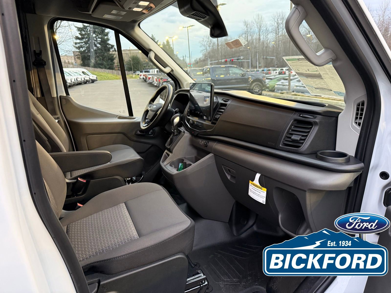 New 2026 Ford Transit 150 148 Medium Roof w/ Load Area Protection Package RWD image 14