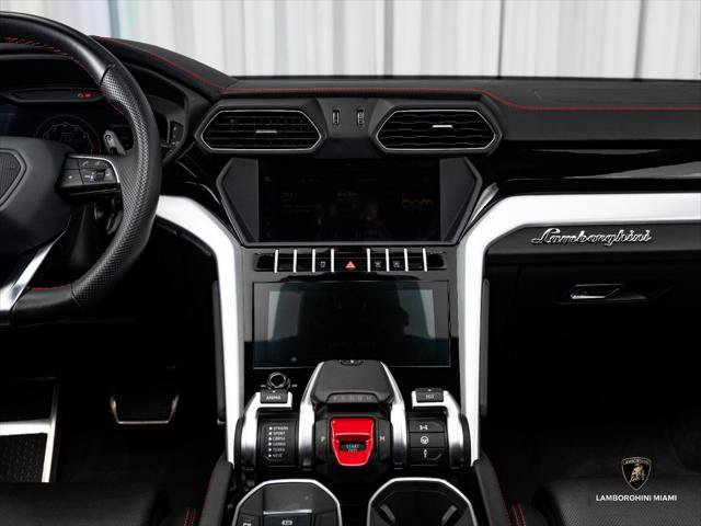 Used 2019 Lamborghini Urus AWD/4WD image 25