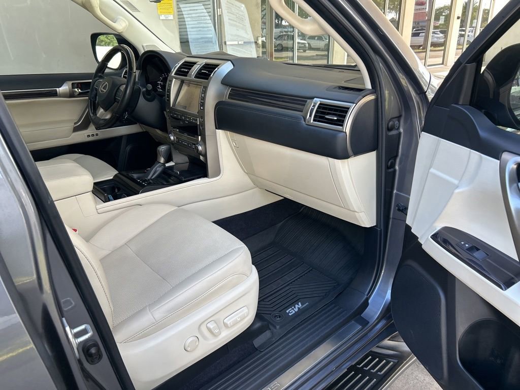 Used 2021 Lexus GX 460 Premium AWD/4WD image 30