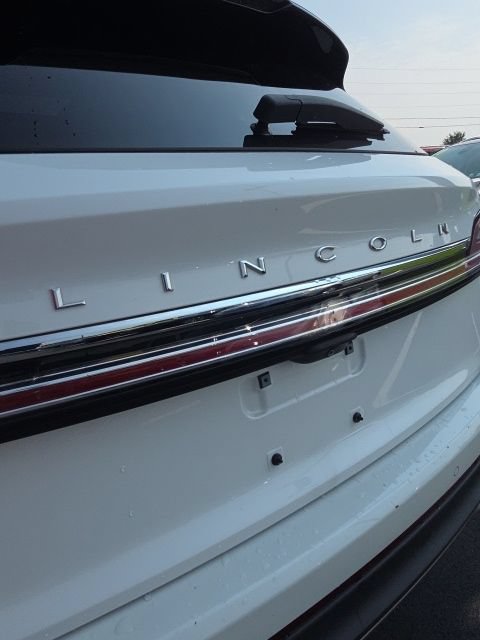 Used 2023 Lincoln Nautilus Reserve w/ Cargo Utility Package FWD image 27