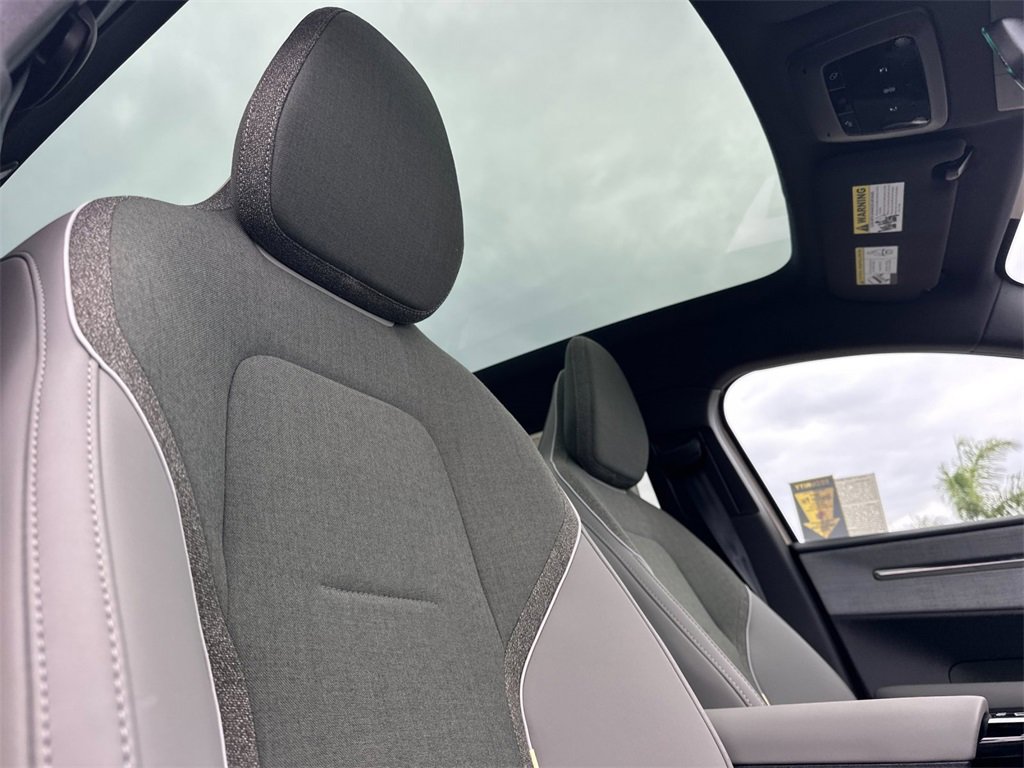New 2026 Volvo EX30 Plus image 16