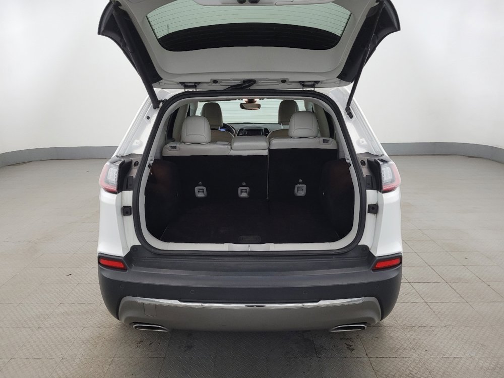 Used 2019 Jeep Cherokee Limited w/ Luxury Group image 29