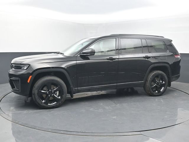 New 2026 Jeep Grand Cherokee L Limited w/ Limited Altitude Package AWD/4WD image 2