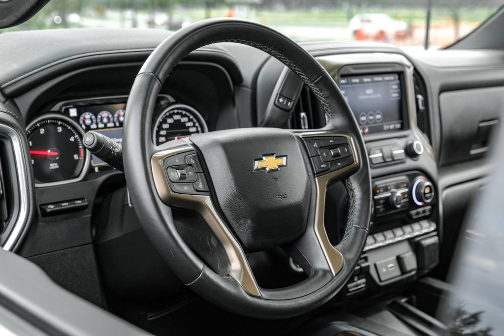 Used 2023 Chevrolet Silverado 3500 High Country w/ Z71 Off-Road Package AWD/4WD image 14