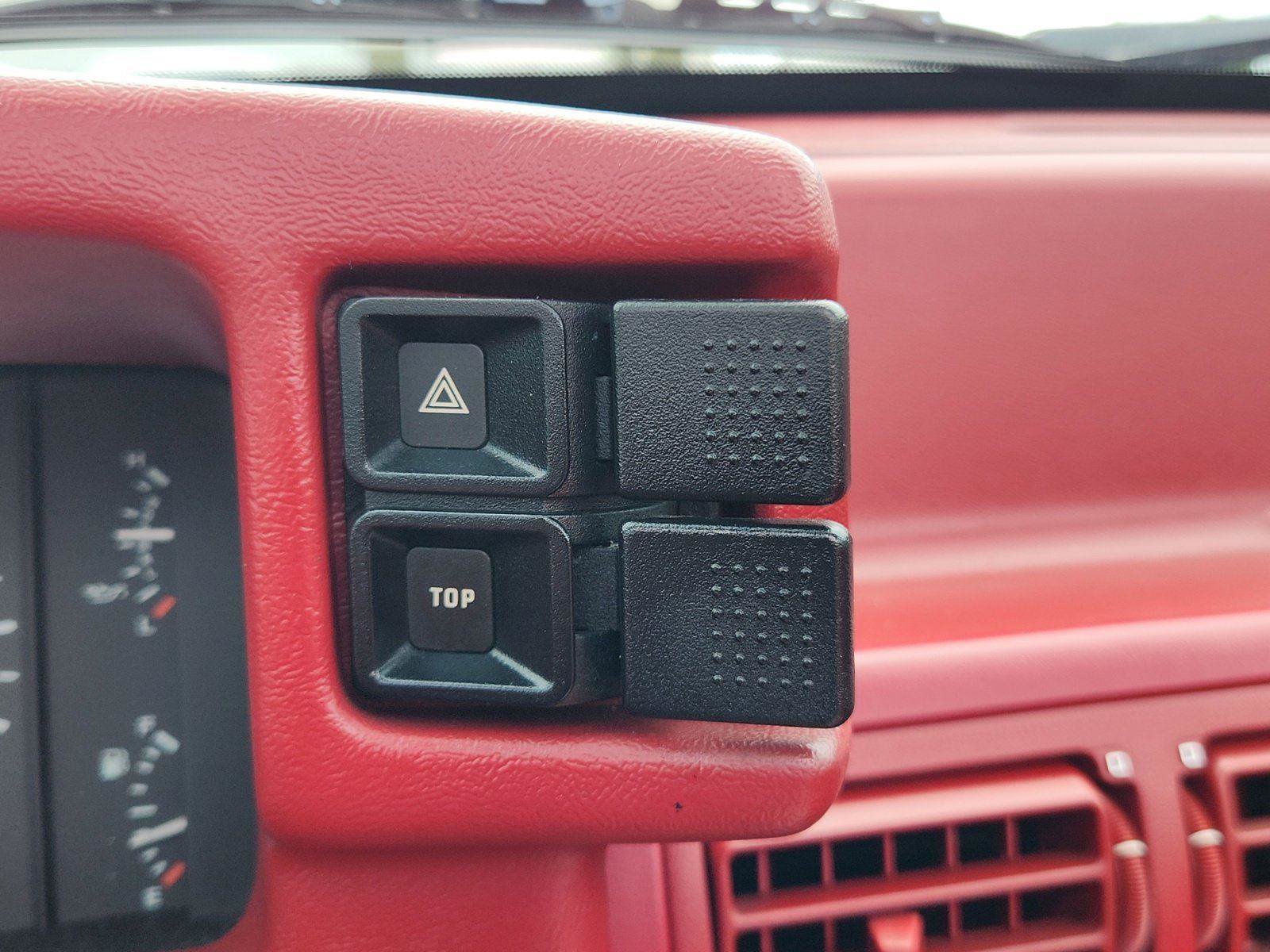 Used 1992 Ford Mustang LX RWD image 20