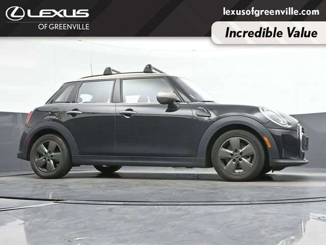 Used 2022 MINI Cooper 4-Door Hardtop image 11