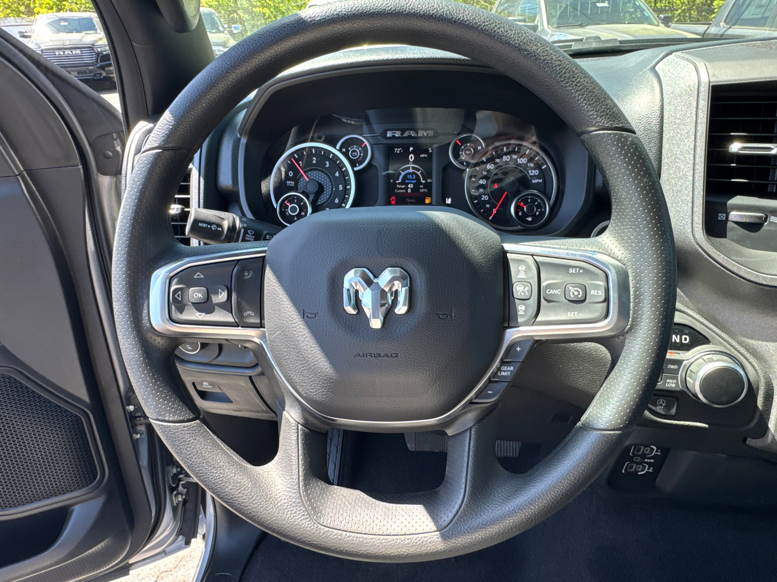 New 2025 RAM 1500 Tradesman w/ Night Edition AWD/4WD image 15