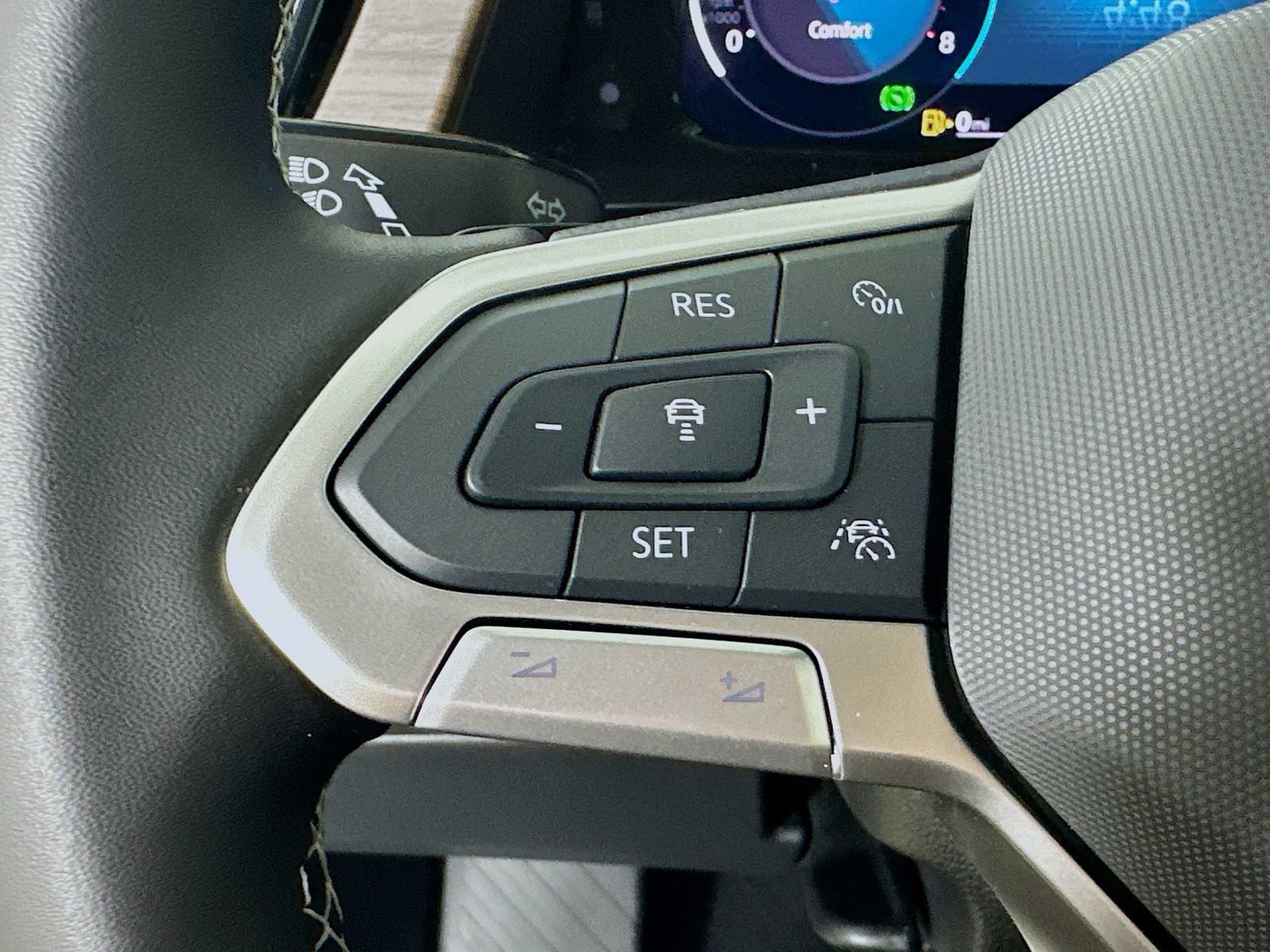 New 2026 Volkswagen Atlas SE AWD/4WD image 18