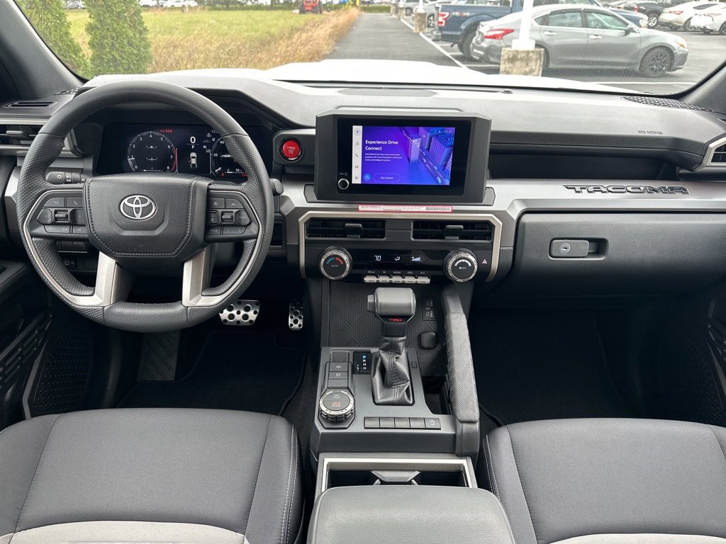 Used 2024 Toyota Tacoma TRD Sport image 28
