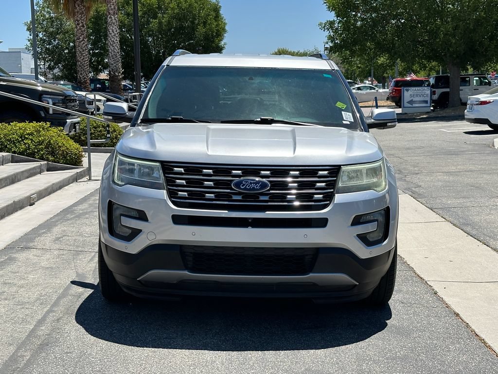 Used 2017 Ford Explorer Limited AWD/4WD image 12