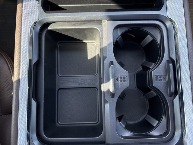 Used 2025 Ford F250 King Ranch w/ Chrome Package image 32