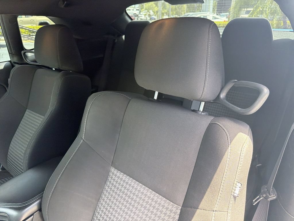 Used 2022 Dodge Challenger R/T RWD image 21