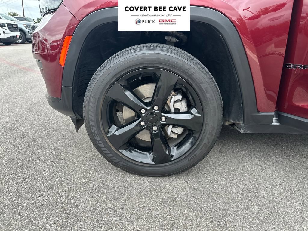 Used 2023 Jeep Grand Cherokee L Altitude image 28